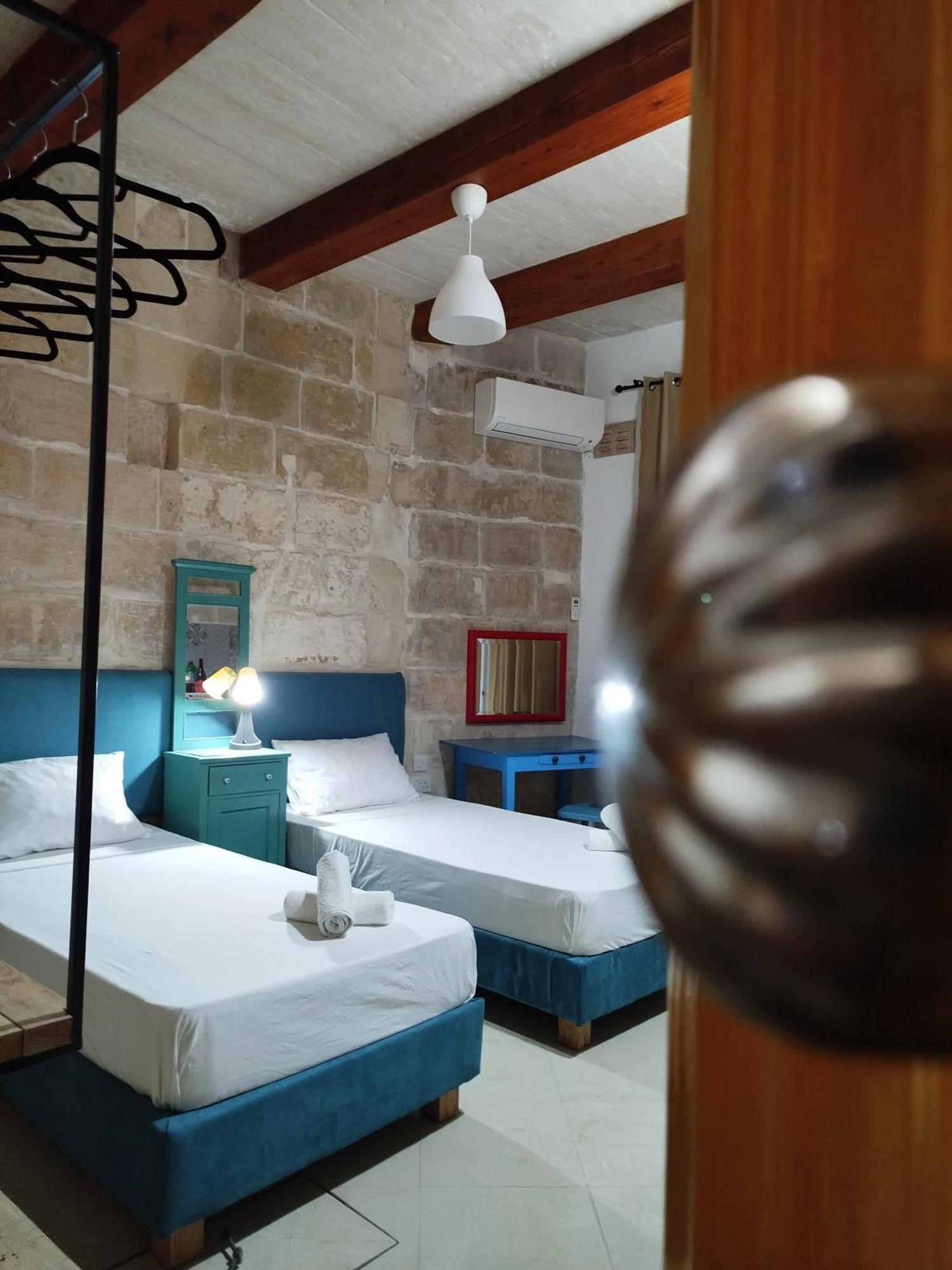 Limestone Sun Suites Sliema Exterior foto
