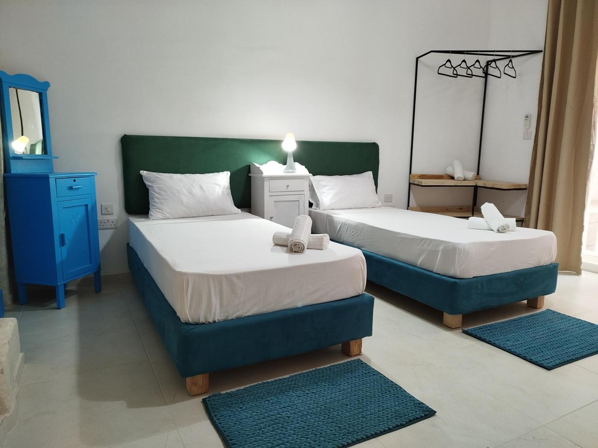 Limestone Sun Suites Sliema Zimmer foto