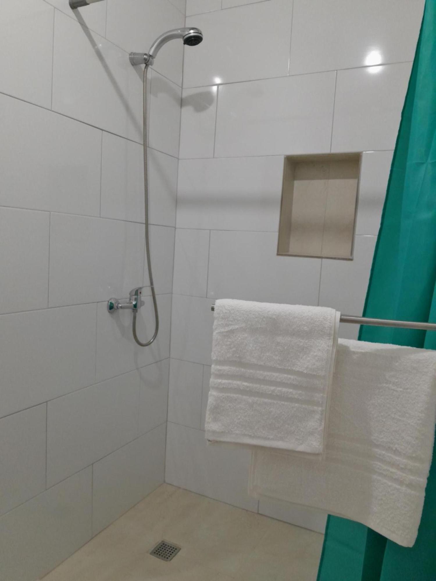 Limestone Sun Suites Sliema Zimmer foto