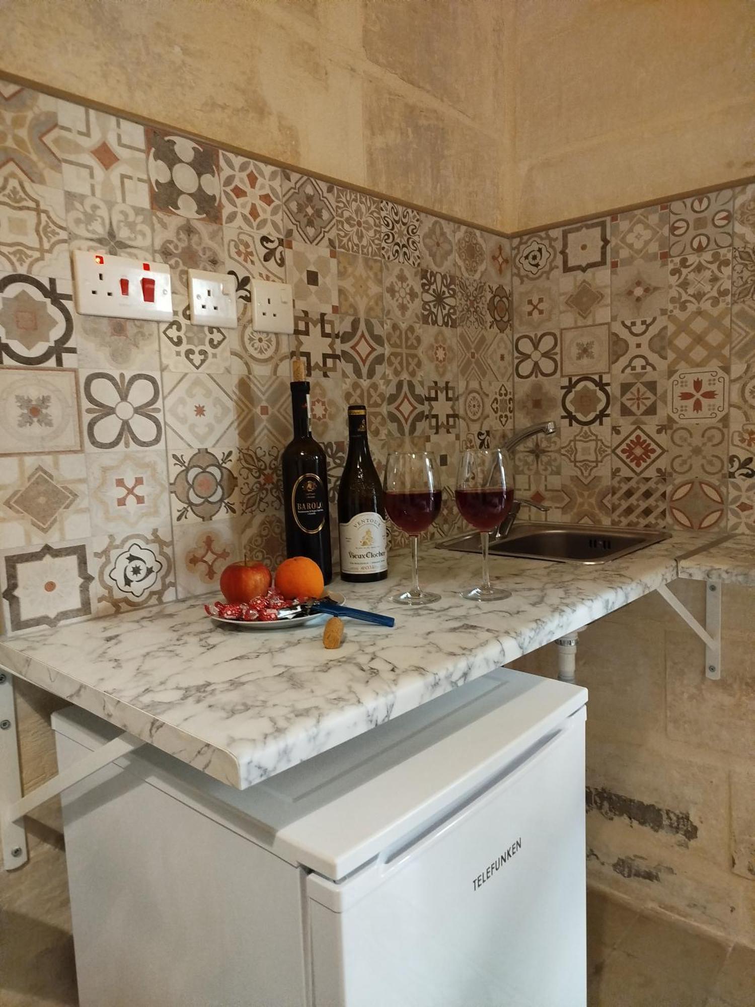 Limestone Sun Suites Sliema Zimmer foto